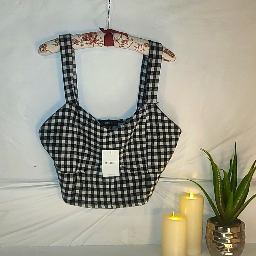 NWT Forever 21 plus size cute pinup black/ white gingham crop top